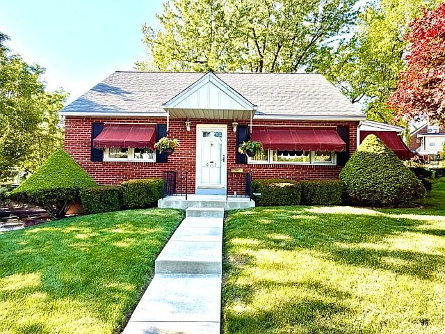 401 W  Summit St, Mohnton, PA 19540