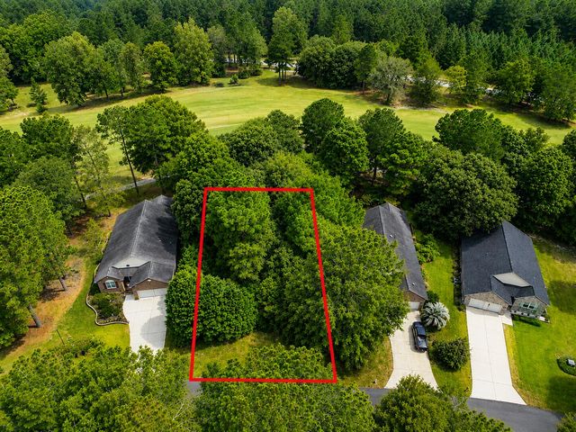 822 Bentwood Cir, Manning, SC 29102