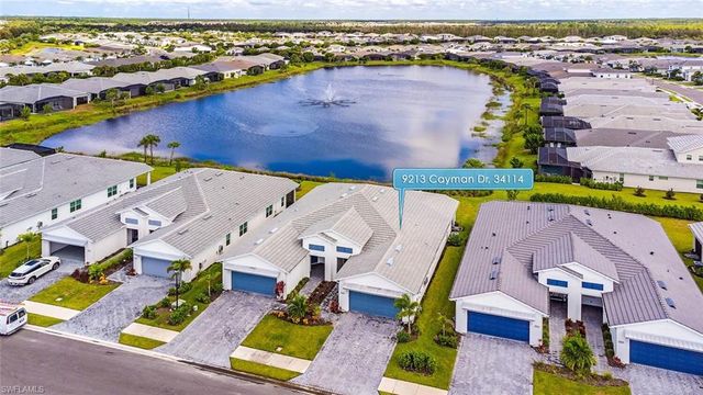 9213 Cayman DR, Naples, FL 34114