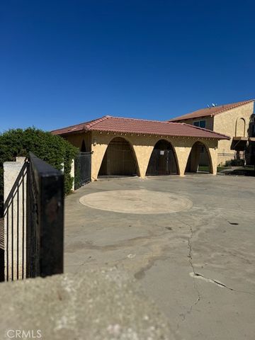 215 E  Avenue K, Butte Valley, CA 93535