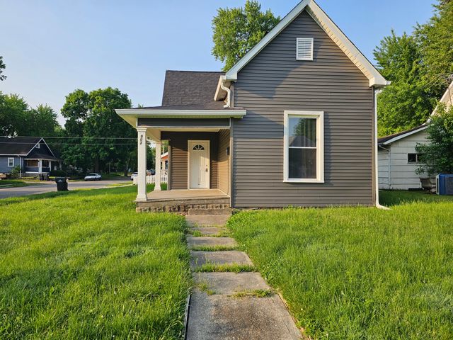 903 W  4th St, Anderson, IN 46016