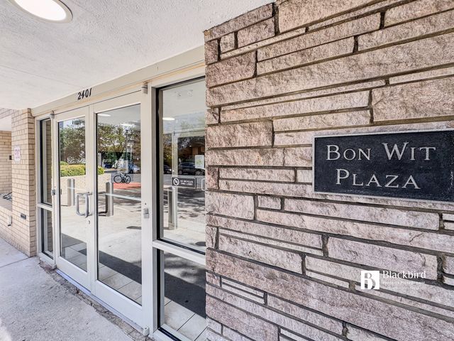2401 H St NW #914, Washington, DC 20037