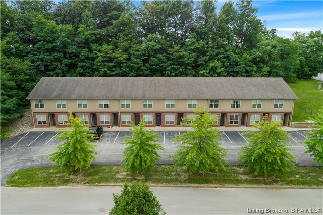 822 Northgate Boulevard UNIT 12, New Albany, IN 47150