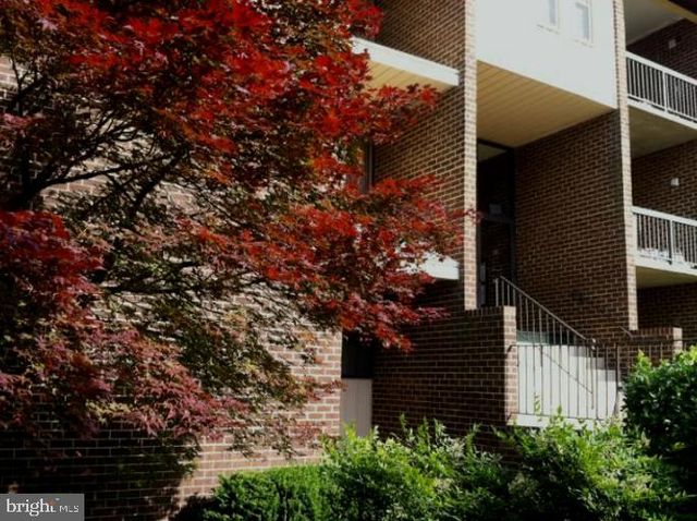 11242 Cherry Hill Rd #303, Beltsville, MD 20705