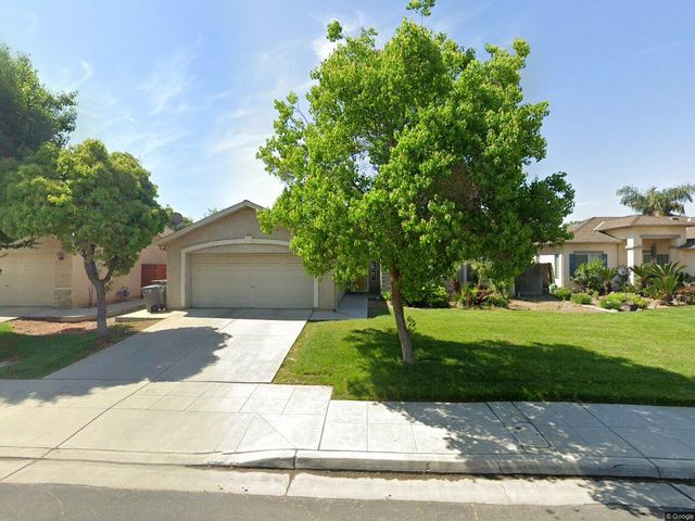 5567 W  Hedges Ave, Fresno, CA 93722