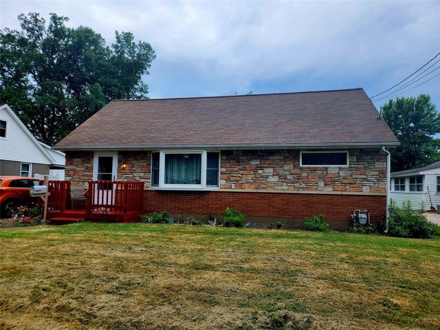 3028 W  23rd St, Erie, PA 16506