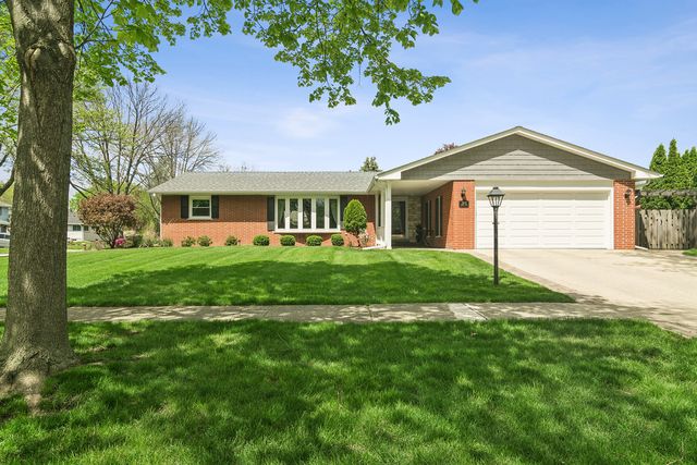 1600 E  Linden Ln, Mount Prospect, IL 60056