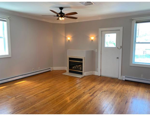 463 Bedford Rd   #3L, Pleasantville, NY 10570