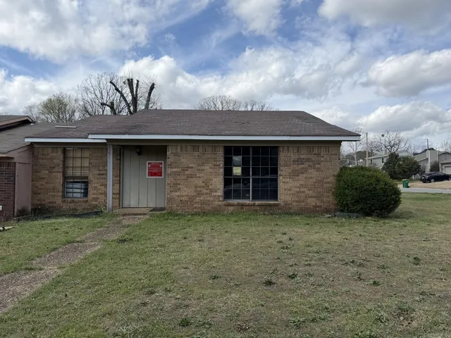 Address Not Disclosed, Little Rock, AR 72211