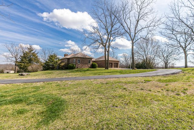 11976 North Northern Heights Drive, Brighton, MO 65617