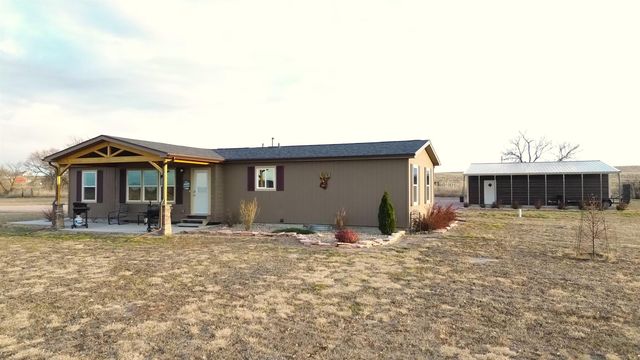 13212 Hillsview Dr, Hot Springs, SD 57747