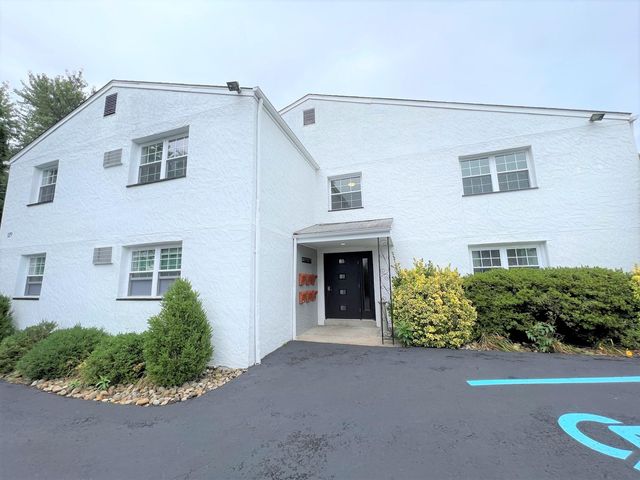 119 Rothesay Ave  #4, Carnegie, PA 15106