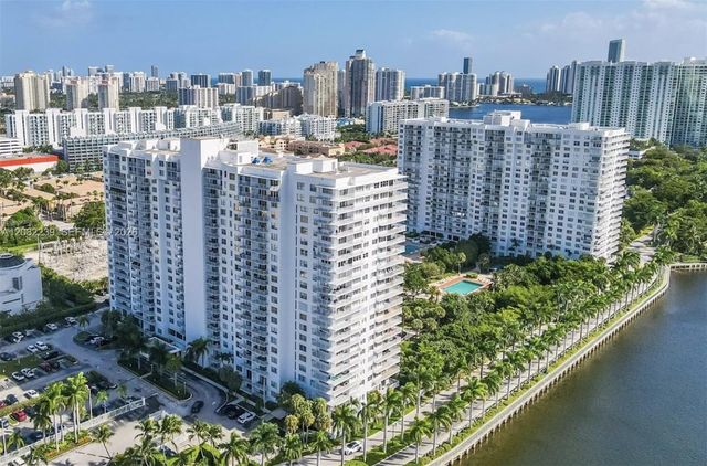 2851 NE 183rd St #501E, Aventura, FL 33160