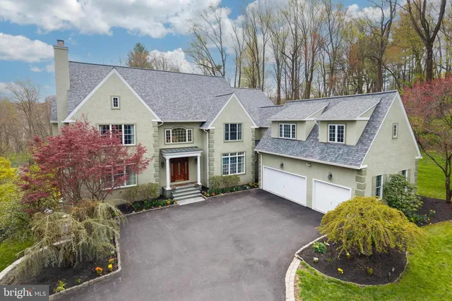 1200 Winderly Ln, Newtown Square, PA 19073