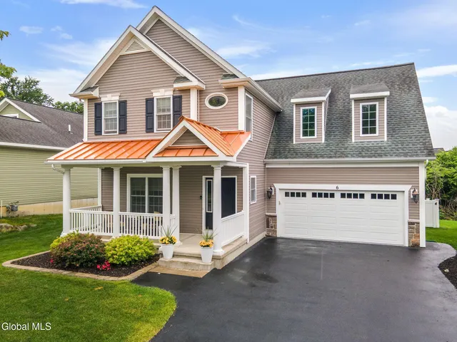 6 Stone Bridge Drive, Ballston Lake, NY 12019