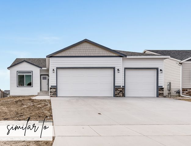 Statice Plan in Harvest Creek, Sioux Falls, SD 57108