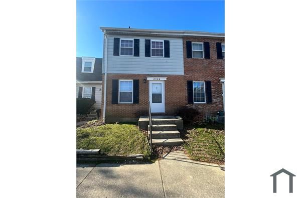8204 Dunfield Ct, Severn, MD 21144