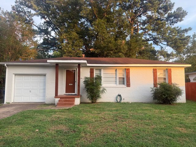 1722 Truman Dr NE, Huntsville, AL 35801