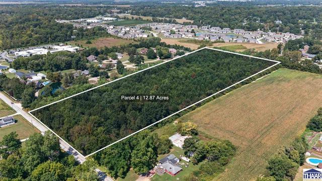2300 E  Woodsmall Dr, Terre Haute, IN 47802