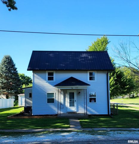 200 Blaine St, Biggsville, IL 61418