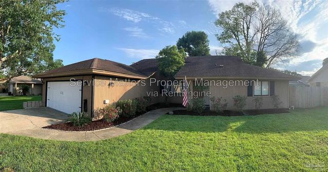 3545 Chastain Way, Pensacola, FL 32504