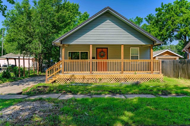 607 N  Spruce St, Wichita, KS 67214