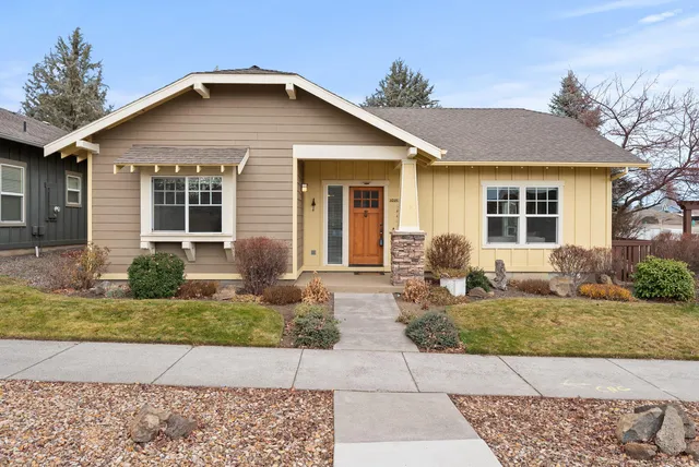 20292 Halfway Rd, Bend, OR 97703
