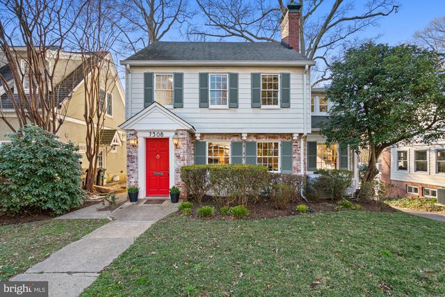 7308 Delfield St, Chevy Chase, MD 20815