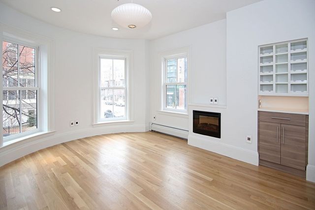 53 Union Park #1, Boston, MA 02118