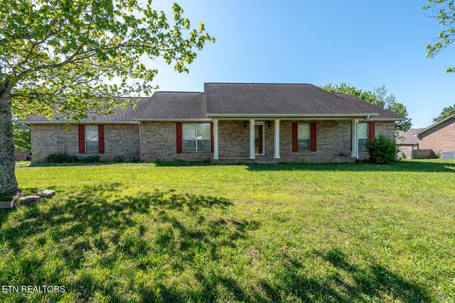 2134 Colby Dr, Maryville, TN 37803