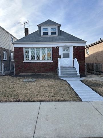 5136 S  Luna Ave, Chicago, IL 60638