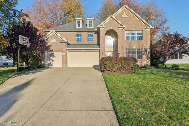 2409  Quail Hollow, Avon, OH 44011