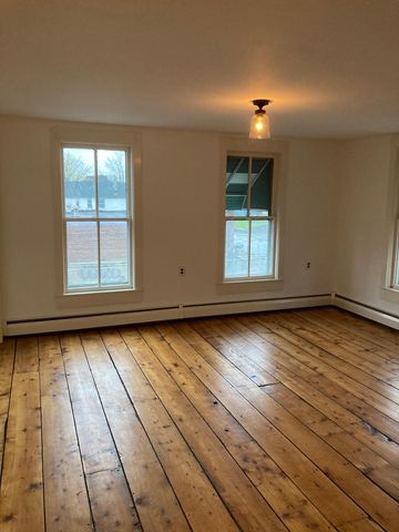 619 State St #2, Hudson, NY 12534