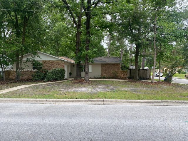 4321 NW 20th Ter, Gainesville, FL 32605