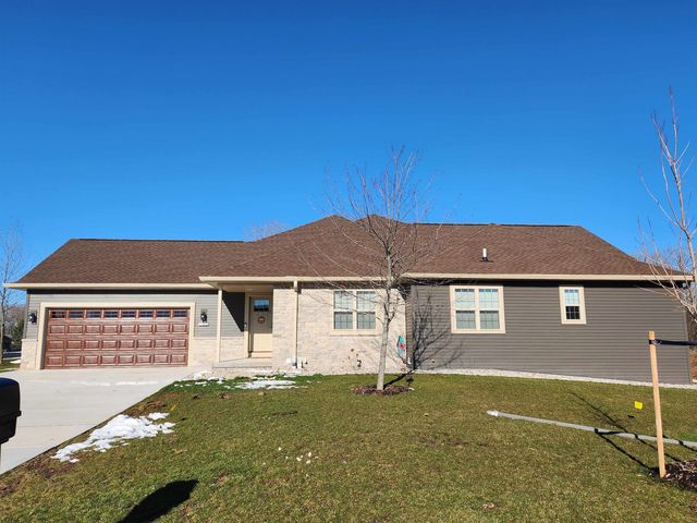 96 Ledger Way, Fond Du Lac, WI 54937