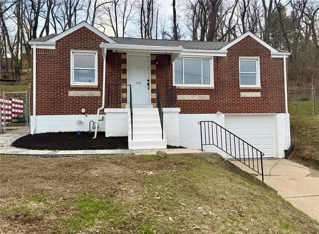 4660 Old Dm, Monroeville, PA 15146