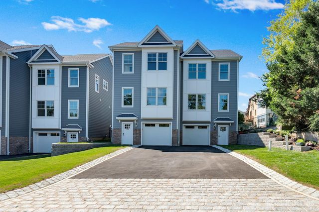 357 Ferris St, South Amboy, NJ 08879