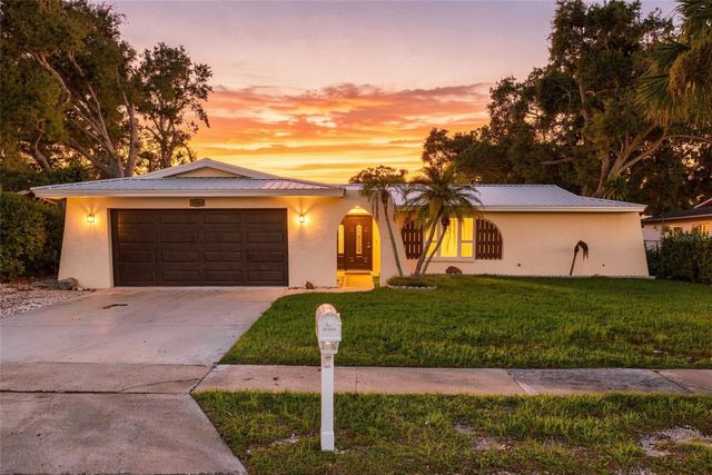 13344 88TH AVENUE, Seminole, FL 33776