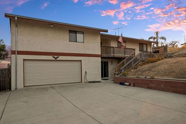 4165 Lakeview Dr, Ione, CA 95640