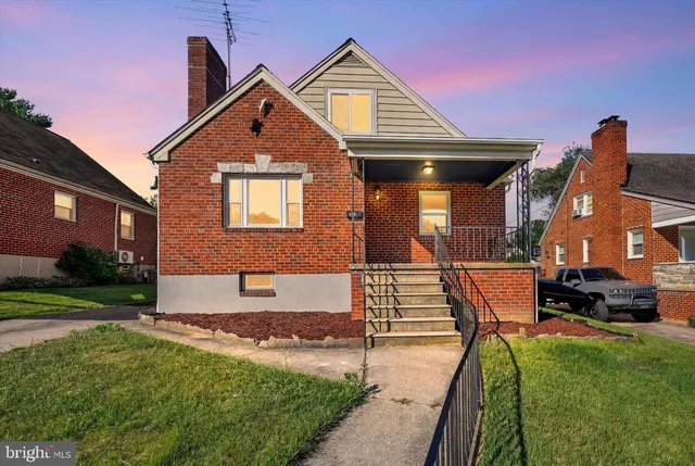 19 Belhaven Dr, Baltimore, MD 21236