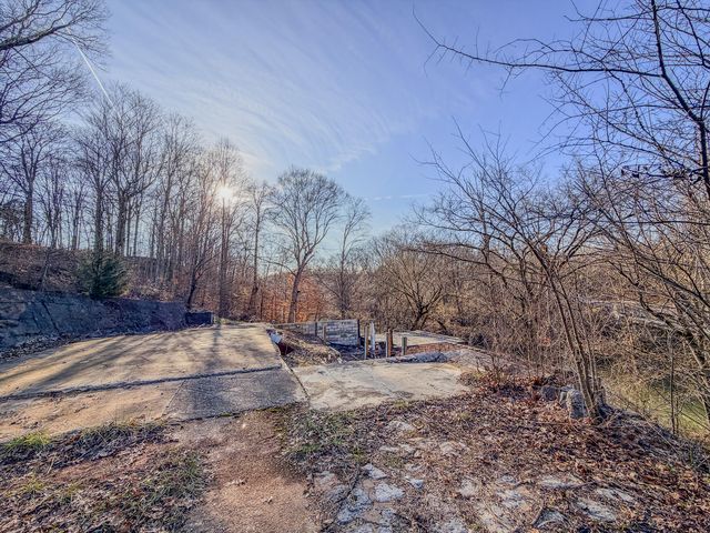 1440 Jones Knob Rd, Somerset, KY 42501