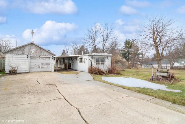 N7075 East STREET, Horicon, WI 53032