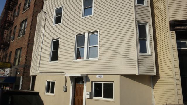 3338 Fort Independence St, Bronx, NY 10463