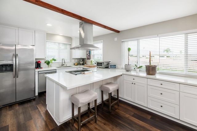1034 La Ventana Ct, San Marcos, CA 92078