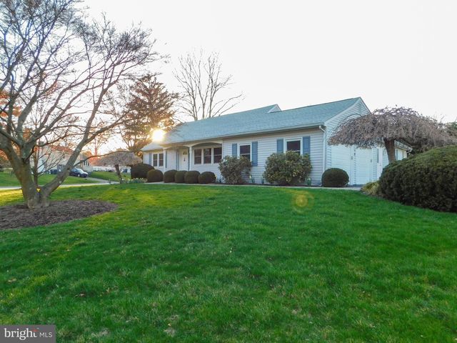 37 Marian Rd, Trappe, PA 19426