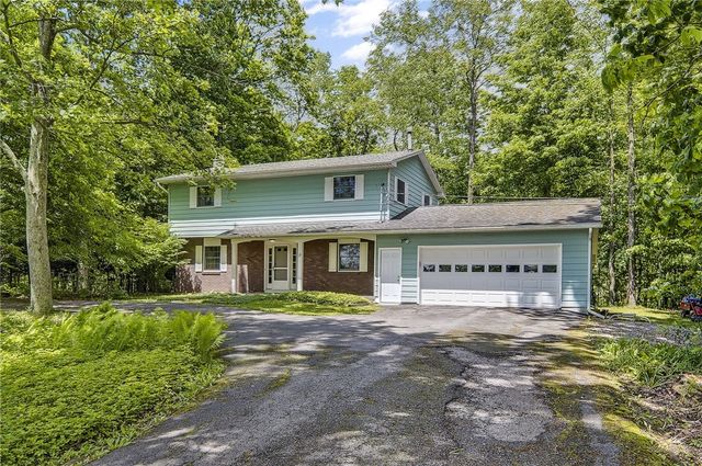 19 Sunset West Cir, Ithaca, NY 14850