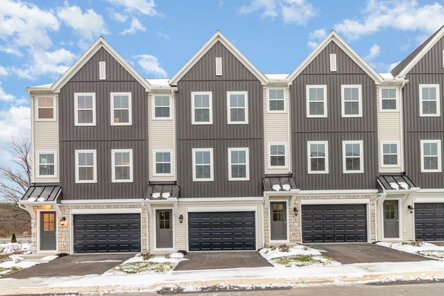 4 Kenzie Way, Carlisle, PA 17015