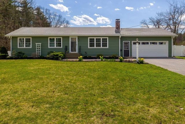 1011 George Hill Rd, Lancaster, MA 01523