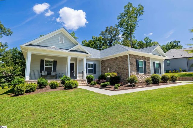 3103 Chatham Dr, Seneca, SC 29678