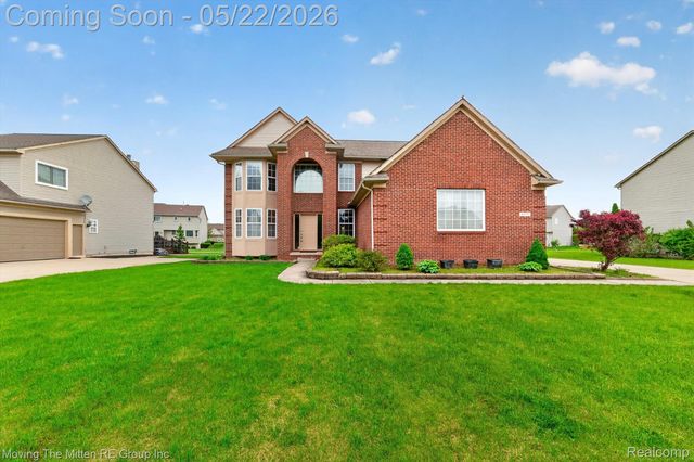 6575 Sadie Ln, Belleville, MI 48111